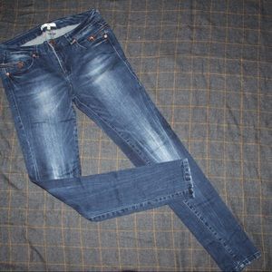 Super cute copper side zipper detail